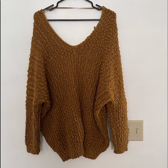 Wishlist Oversized Sweater - Picture 2 of 5